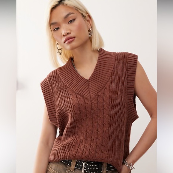 New Monki Knit Varsity Tank Top Sweater Chocolate Brown XL - Picture 1 of 6